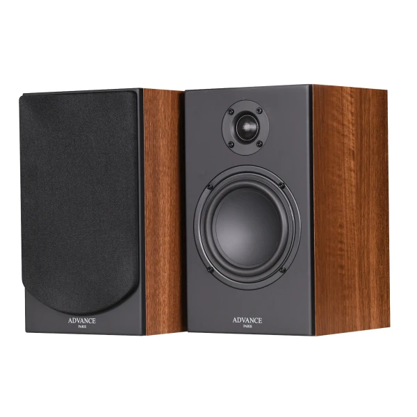 Advance Acoustics Kubik KC100 Walnoot